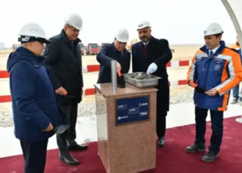 ТҮРКІСТАНДА КӨПСАЛАЛЫ МЕДИЦИНАЛЫҚ ОРТАЛЫҚТЫҢ ҚАЗЫҒЫ ҚАҒЫЛДЫ