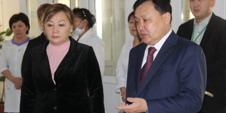 ТҮРКІСТАНДА ТҰҢҒЫШ РЕТ «САЛАУАТТЫ ТАМАҚТАНУ МӘСЕЛЕЛЕРІ, ҰЛТ САУЛЫҒЫНЫҢ ТЕТІГІ» АТТЫ ХАЛЫҚАРАЛЫҚ КОНФЕРЕНЦИЯ ӨТТІ