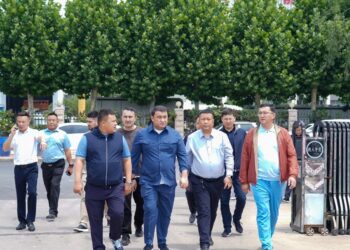 Нұралхан Көшеров бастаған Түркістан облысының делегациясы Қытайдағы ірі өндіріс орындарын аралады.