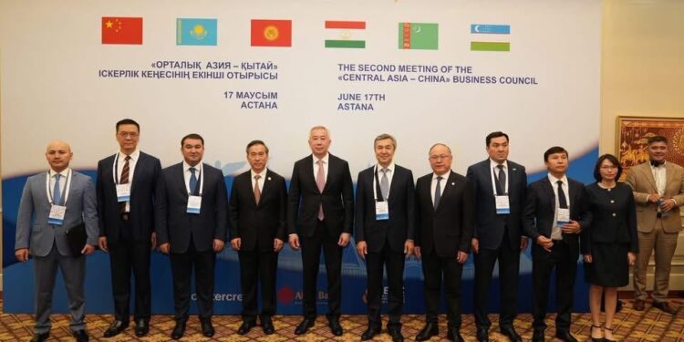 Түркістан облысына тартылатын инвестиция көлемі 7 жылда 4,2 есеге артқан